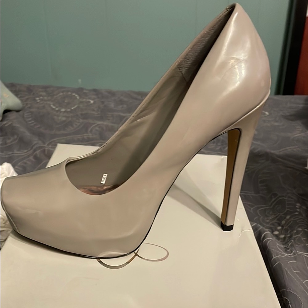 Jessica Simpson Gray Stiletto Heels patent gray leather 7 pumps square toe shoes